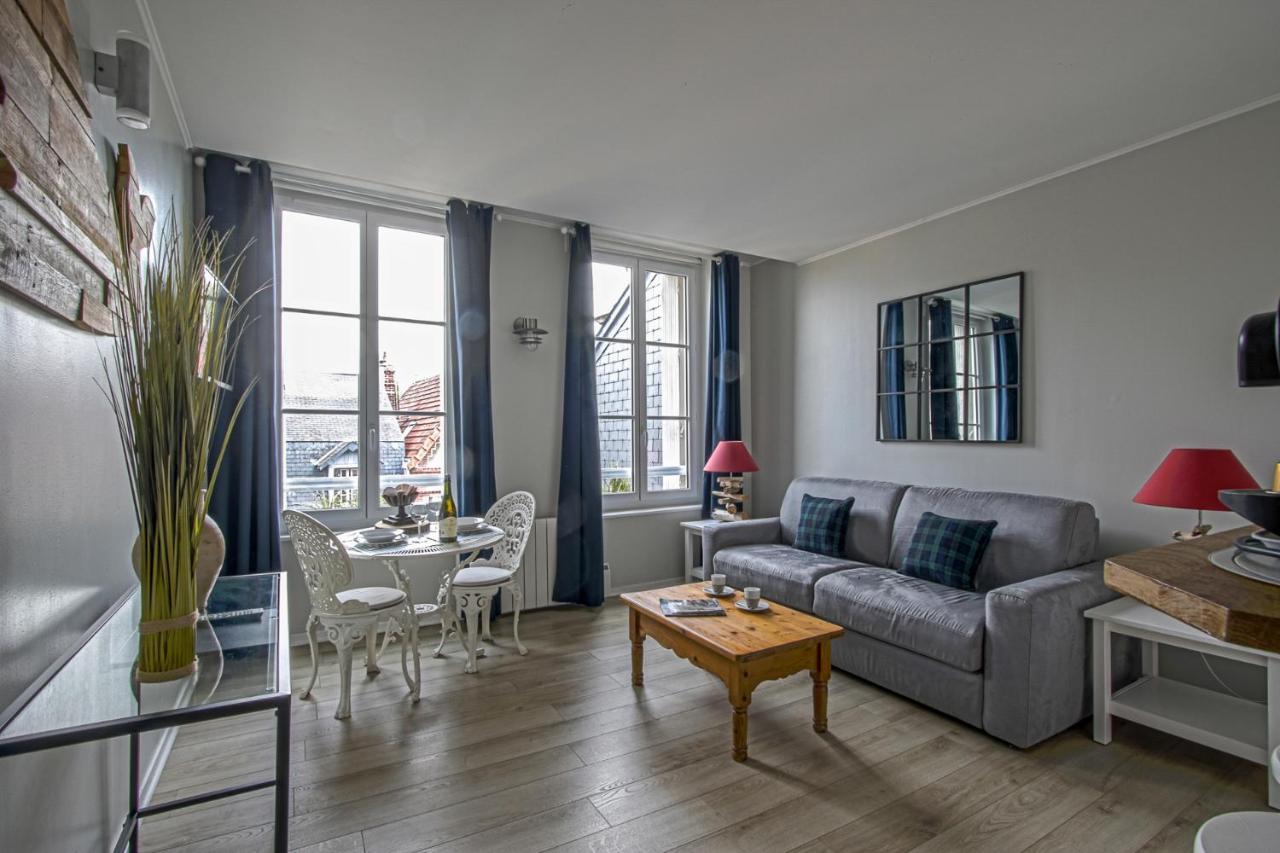 La Venelle Du Bassin Apartamento Honfleur Exterior foto