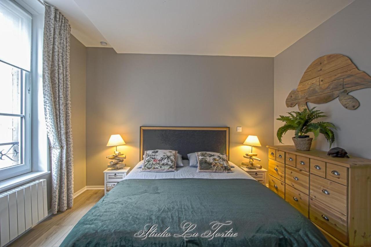 La Venelle Du Bassin Apartamento Honfleur Exterior foto